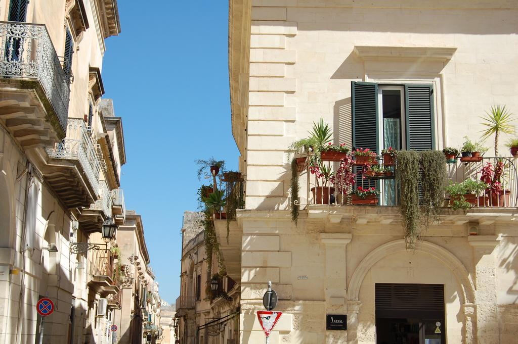 A Casa Di Francesca Lägenhet Lecce Exteriör bild